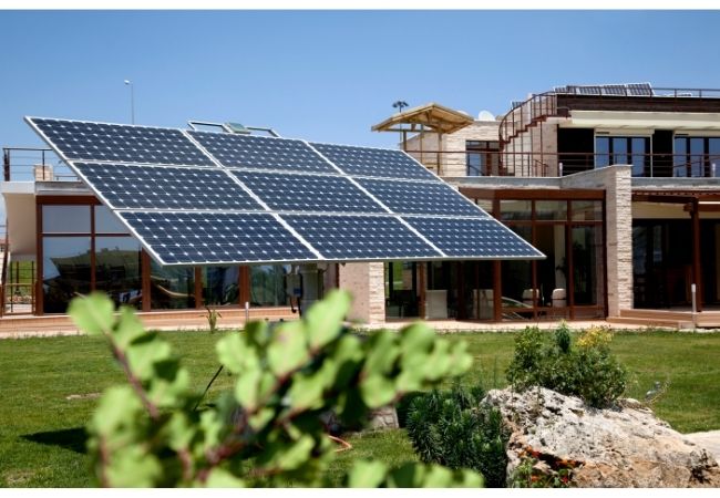 Saiba os mitos que rolam sobre energia solar, e como fazer a escolha certa