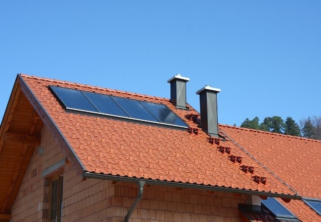 Casa com placa solar