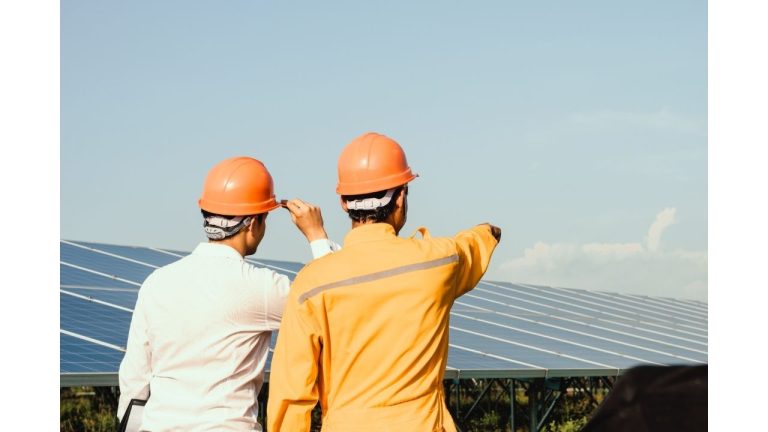 Como calcular quantos painéis solares precisa uma propriedade rural?