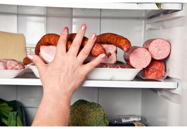 Aprenda como regular a temperatura ideal para a sua geladeira não consumir energia em excesso