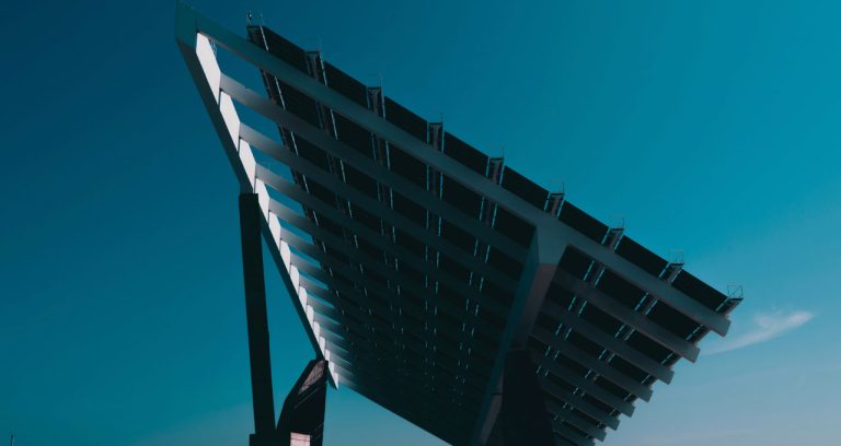 Energia Solar para Empresas: Swift adota energia limpa em todas as suas unidades