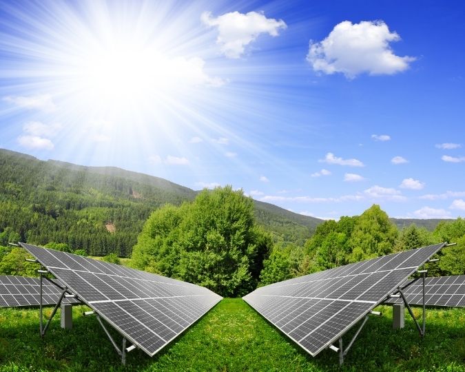 Quais são as aplicações possíveis da energia solar no campo?