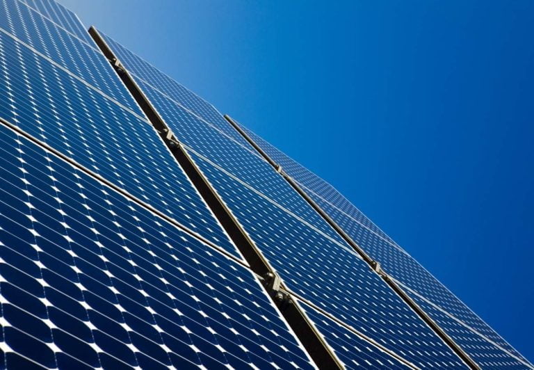 Como saber o ângulo de inclinação dos módulos fotovoltaicos?
