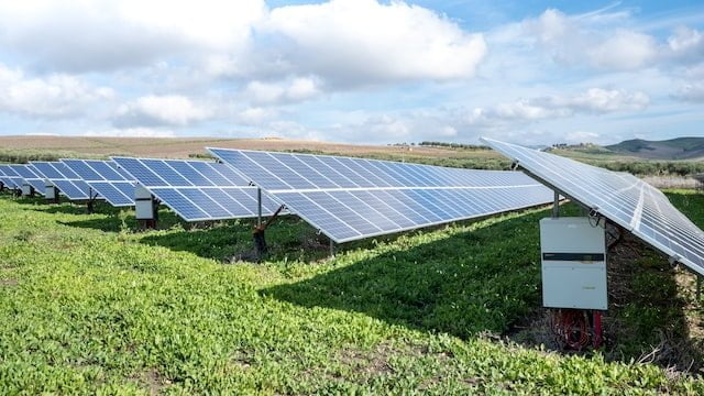 Europa doa equipamentos de energia solar
