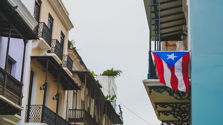 Energia solar é central na reconstrução de Porto Rico