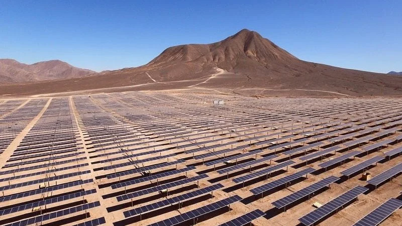 Painéis solares são um dos pilares econômicos da África do Sul