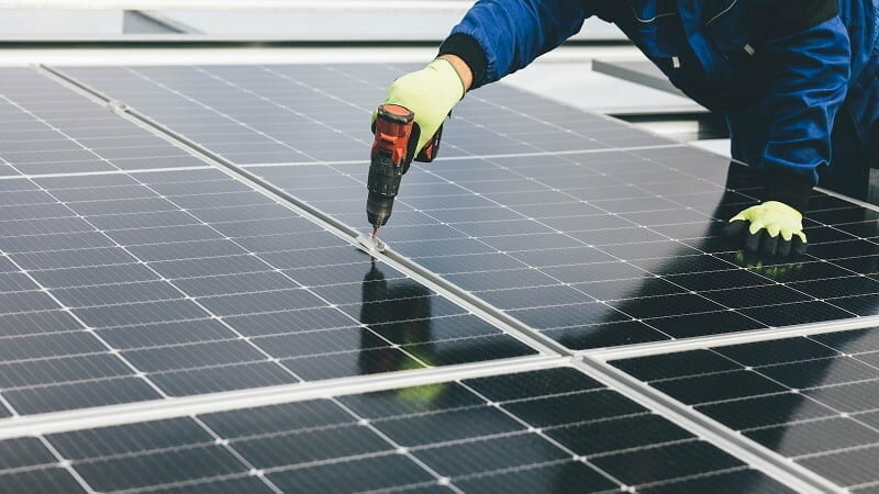 Painéis solares vão avançar no Brasil com isenção fiscal