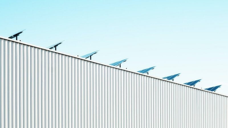 Energia solar vai zerar a pegada de carbono da empresa de pneus