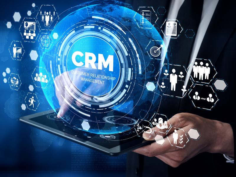 Como explorar o CRM em vendas digitais