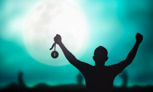 Veja como fazer palestras motivacionais para vendedores de energia solar