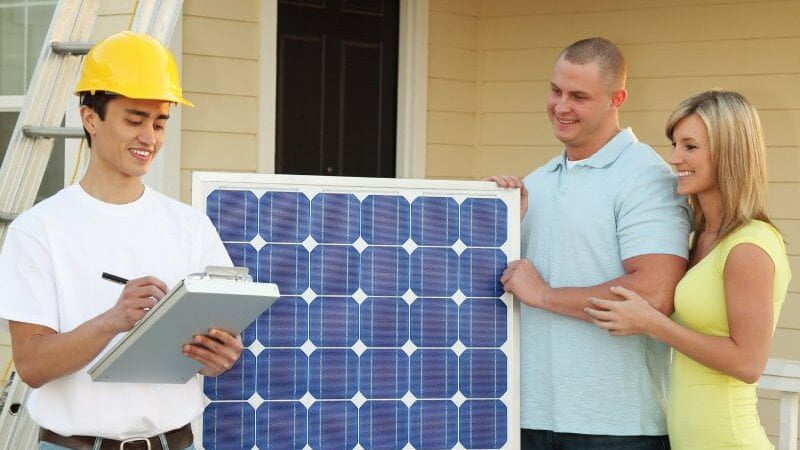 Energia solar é cada vez mais acessível em diferentes realidades