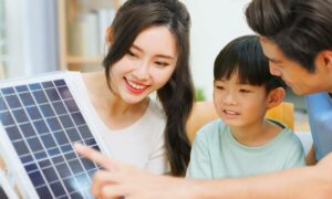 Aprenda a usar o Storytelling para se conectar emocionalmente com seus clientes de energia solar.