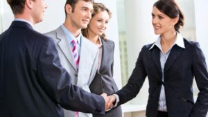 A psicologia por trás da persuasão em vendas de energia solar!